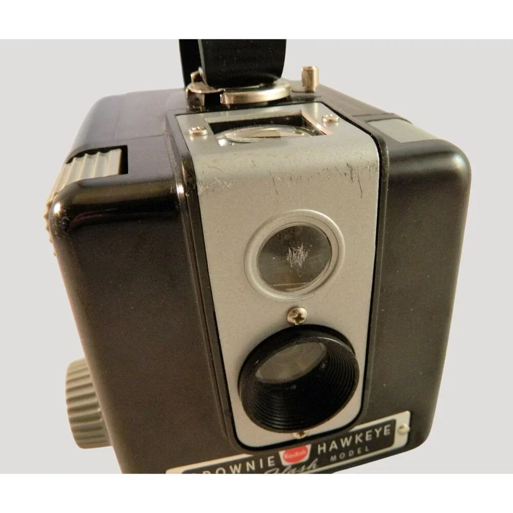 Vintage 1965 Kodak Brownie Hawkeye Camera Flash Model With Box Manual Untested